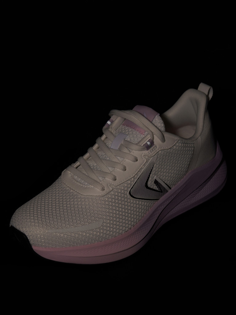 Кроссовки женские Demix Sport Evo