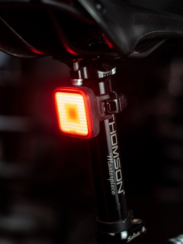 Фонарь задний Knog Blinder Square
