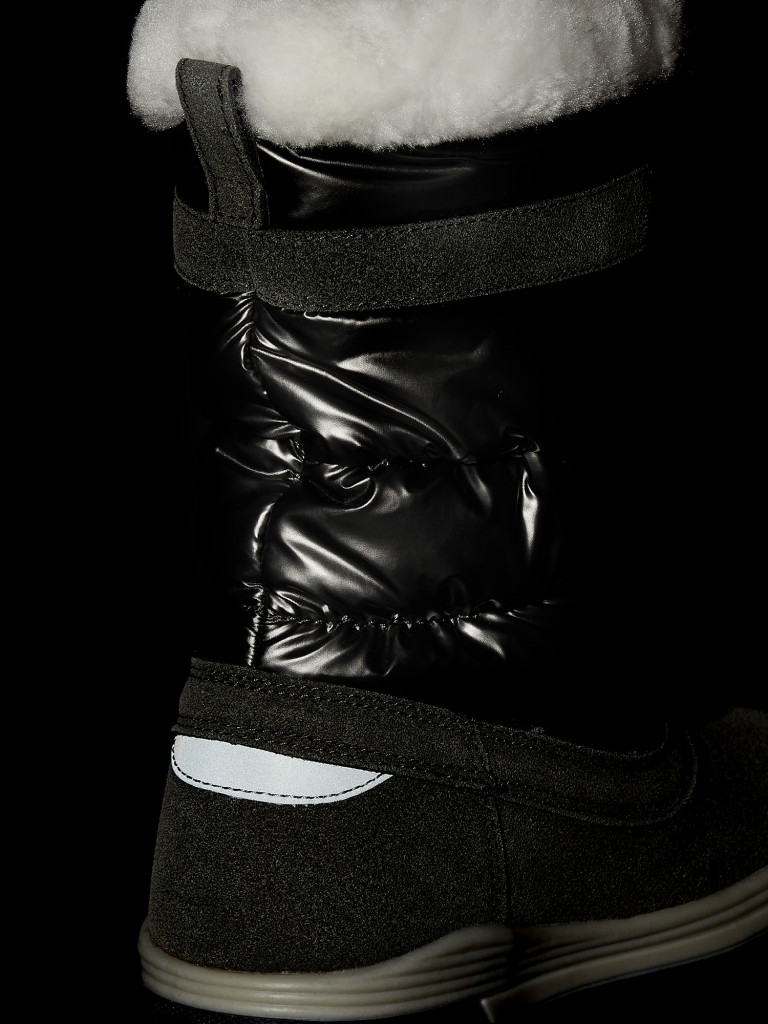 Сапоги утепленные для девочек Reima Sophis