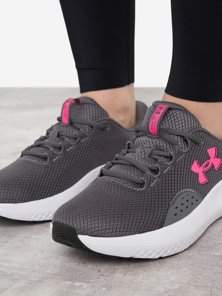 Кроссовки женские Under Armour Charged Surge 4