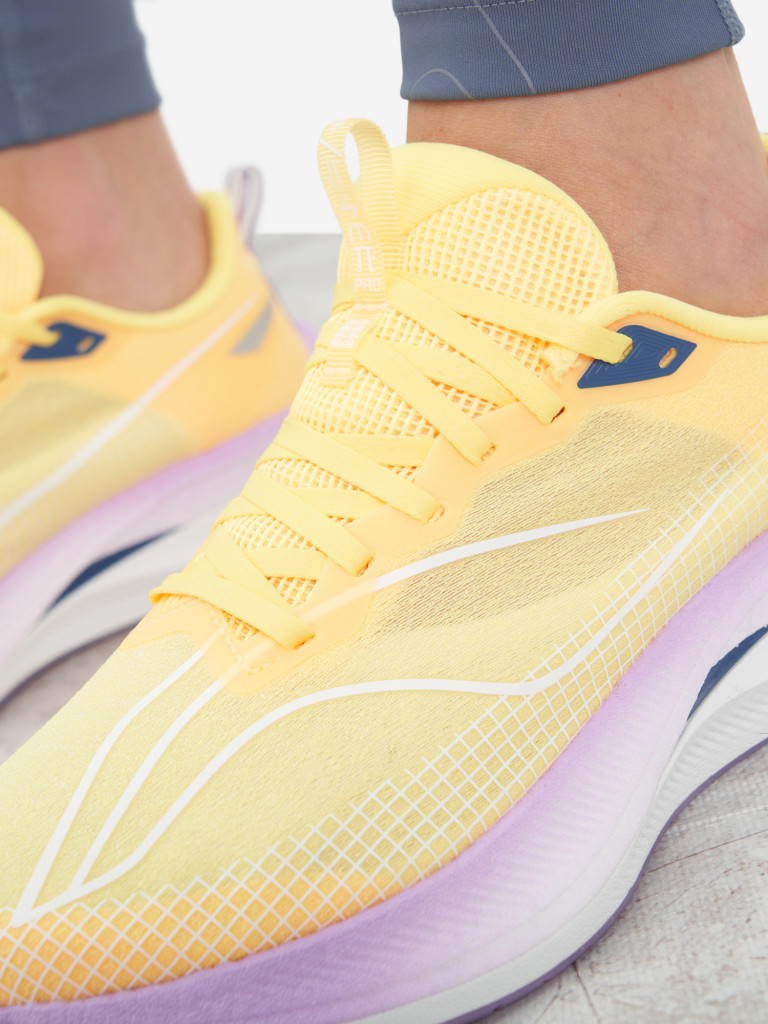Кроссовки женские Li-Ning Red Hare 7 Pro