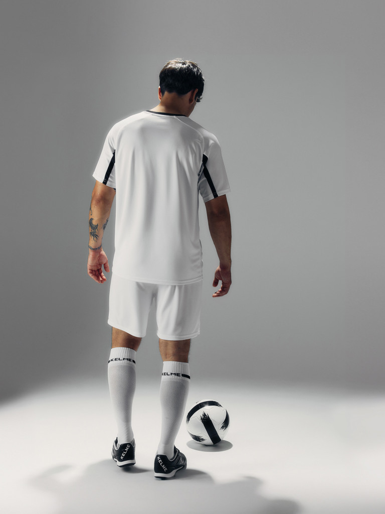 Комплект футбольной формы KELME Football Suit