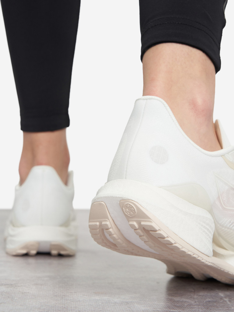 Кроссовки женские Li-Ning Superlight 22