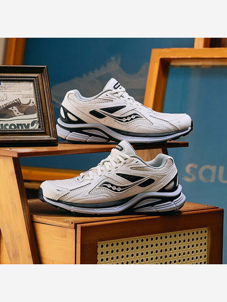 Кроссовки Saucony Kinvara 4