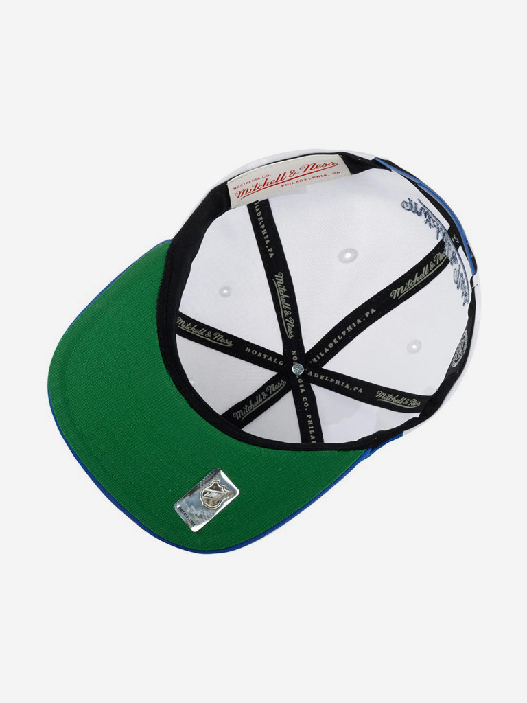 Бейсболка с прямым козырьком MITCHELL NESS 6HSSSH22088-TMLWHIT Toronto Maple Leafs NHL (белый)