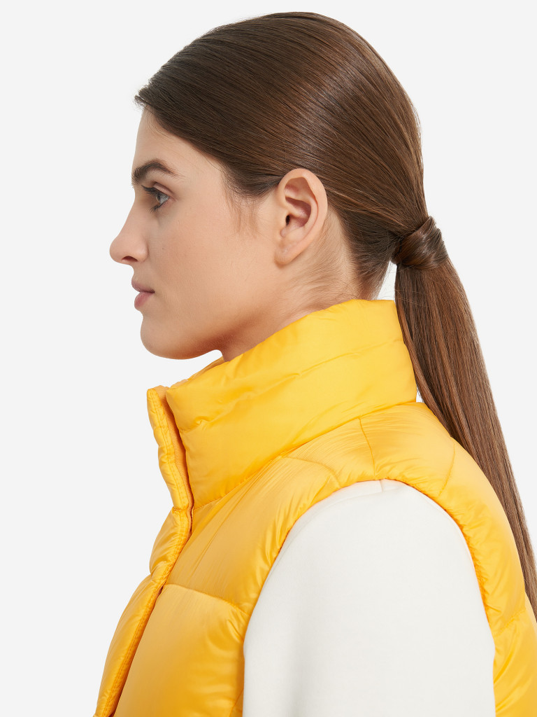 Жилет утепленный женский Outventure