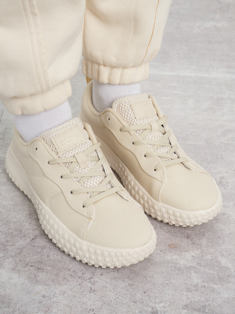 Кроссовки женские GSD