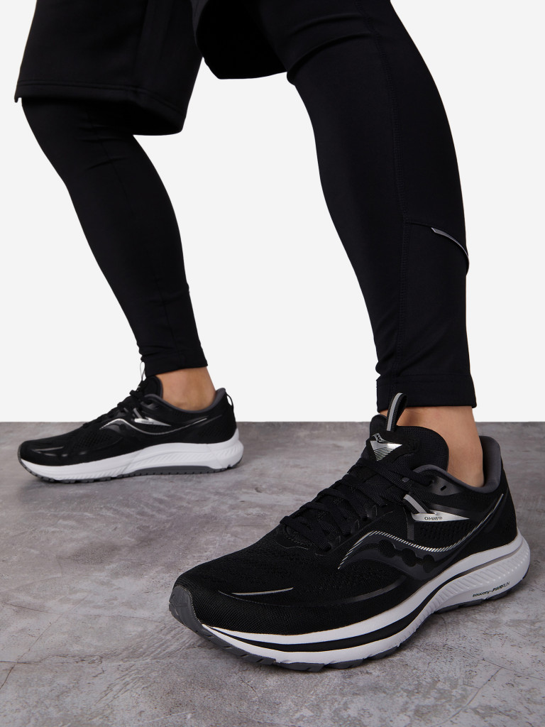 Saucony omni black online