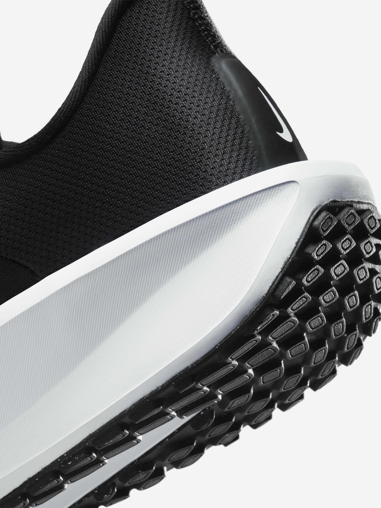 Кроссовки женские Nike Quest 6