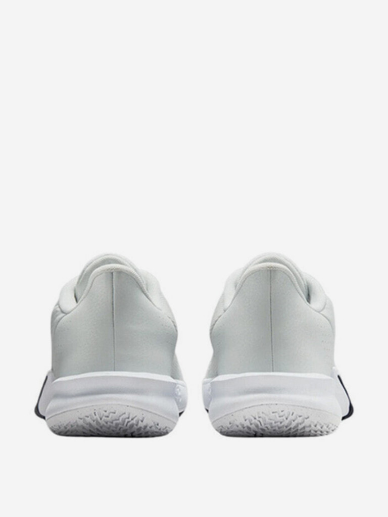 Кроссовки Nike Precision VII
