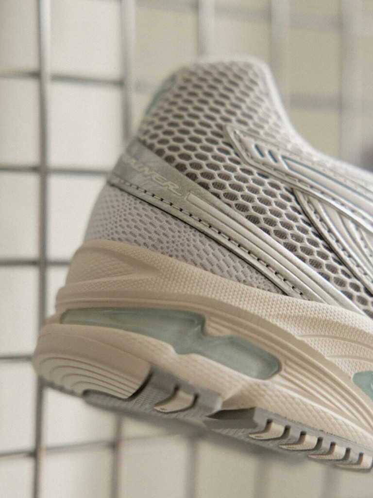 Кроссовки Asics GEL-DS Trainer 14