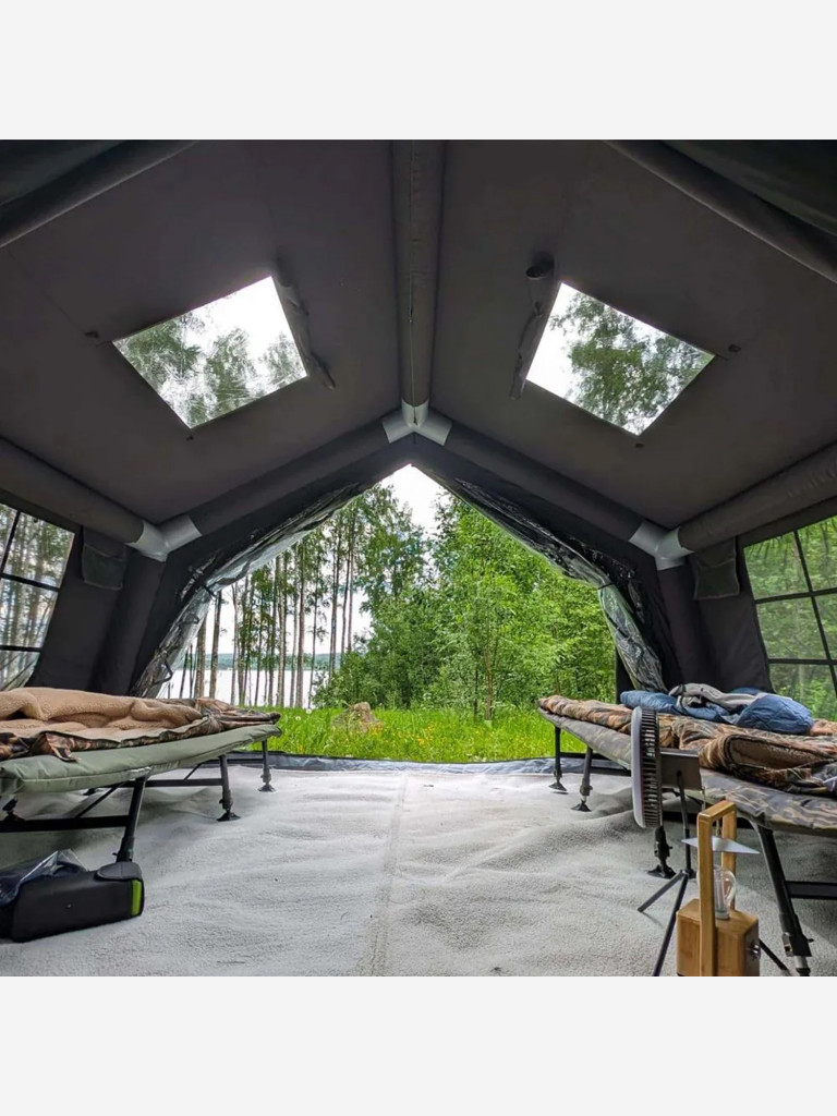 Надувная палатка Coody 17.28 Pro Black, 17.2 м², 4–6 человек, 2 входа, дымоход