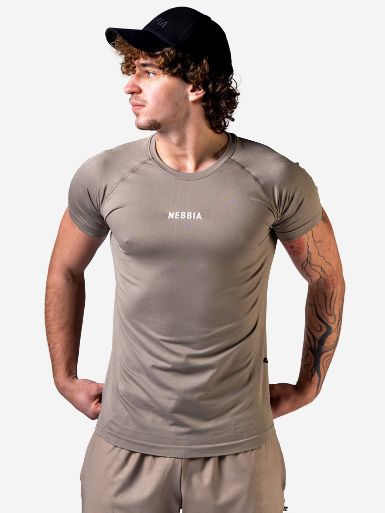Футболка мужская спортивная NEBBIA Seamless Short-Sleeve Top POWER 900