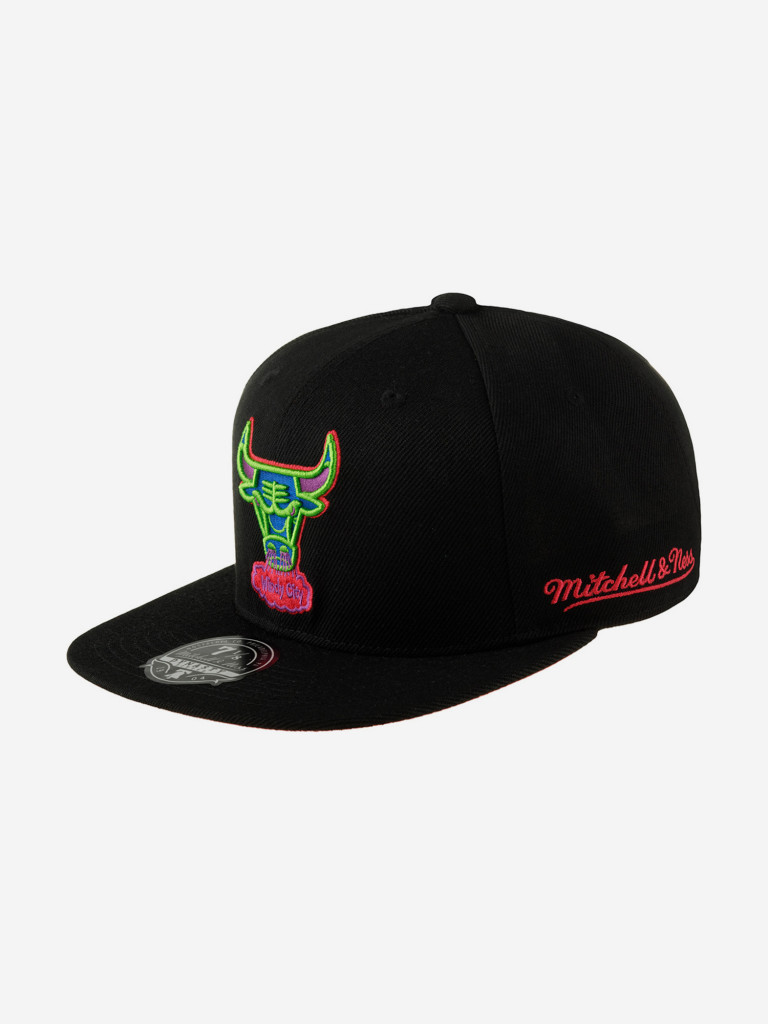 Бейсболка с прямым козырьком MITCHELL NESS 6HSFSH21324-CBUBLCK Chicago Bulls NBA (черный)