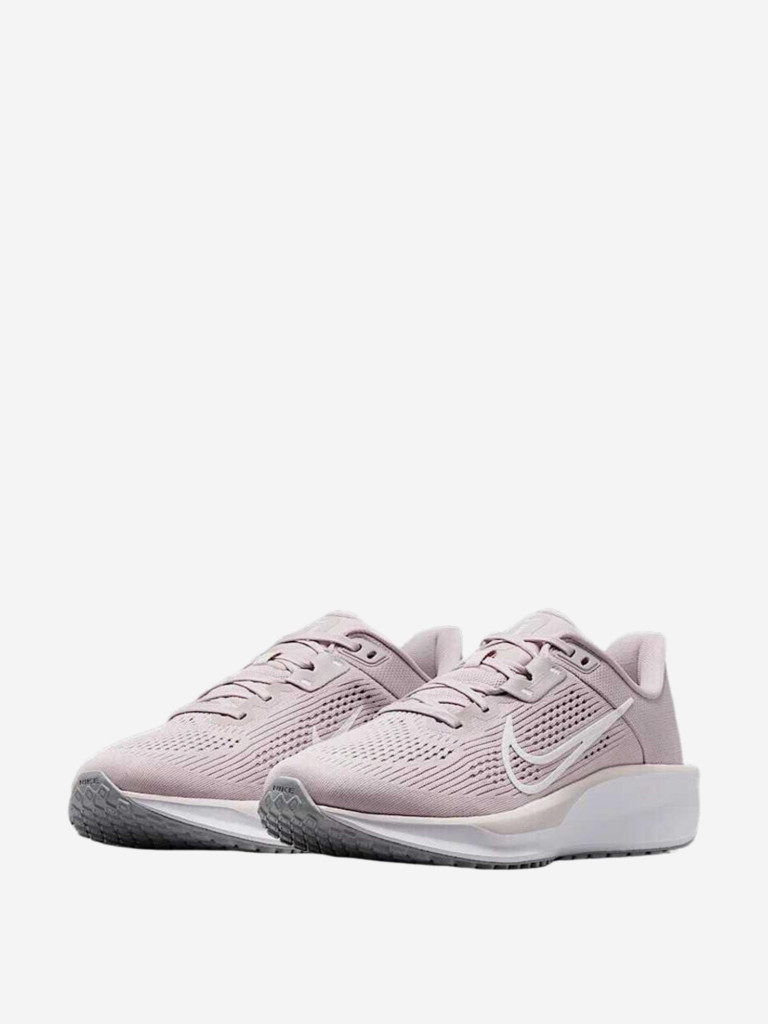 Кроссовки женские Nike Quest 6