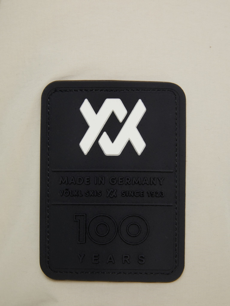 Пуховик женский Volkl