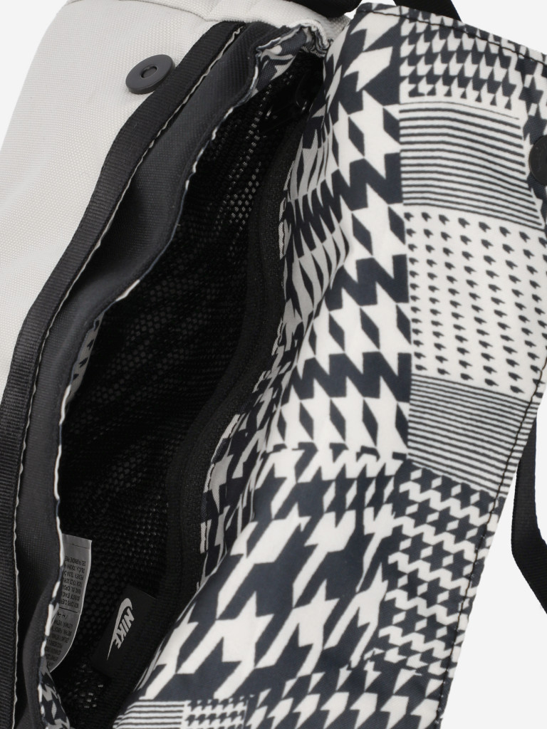 Сумка через плечо Nike Futura