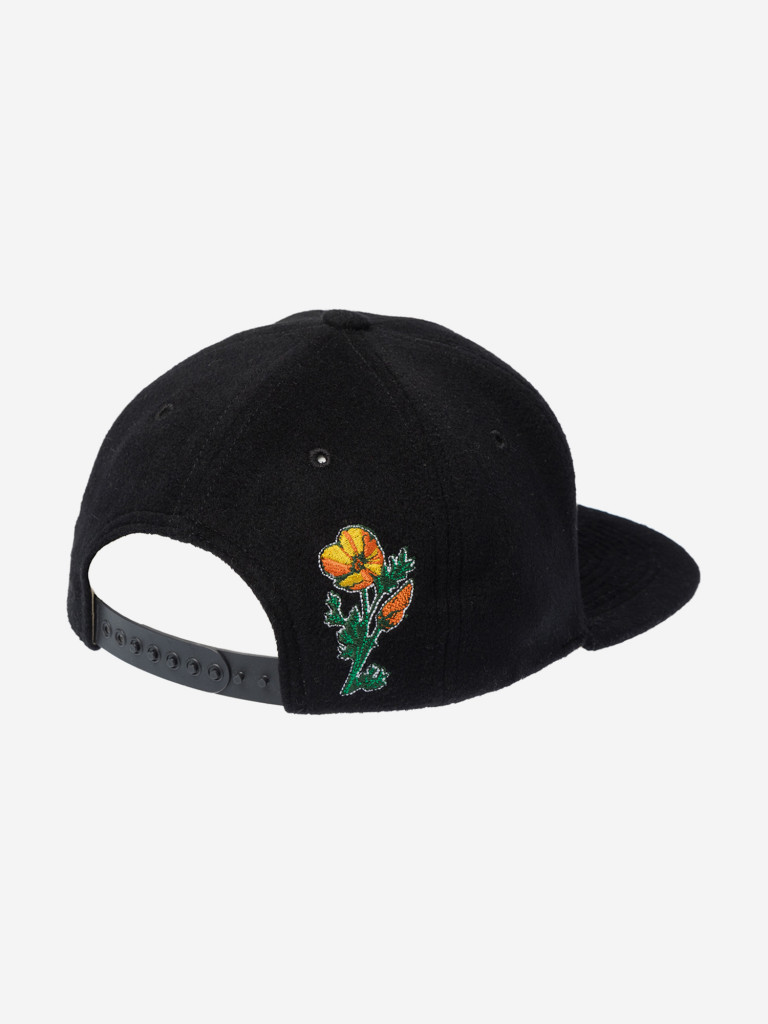 Бейсболка с прямым козырьком HOOD 132-CSM037-XA094-BK Ca State Flower Cashmere II