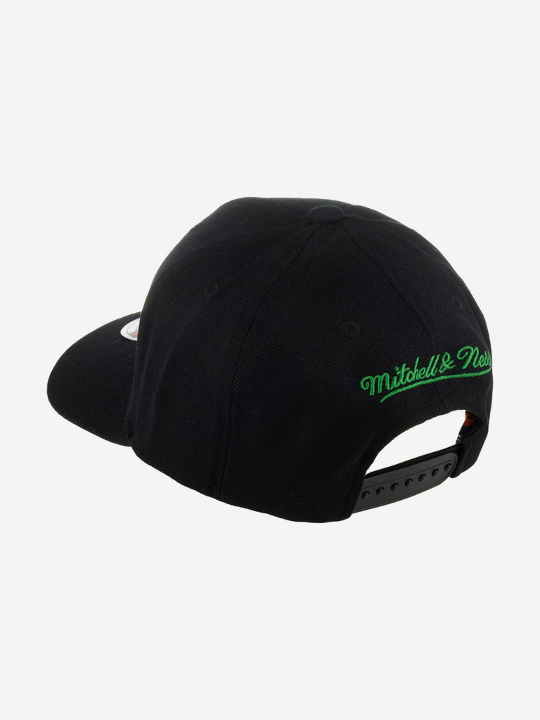 Бейсболка MITCHELL NESS HHSSINTL1245-BCEBLCK Boston Celtics NBA (черный)