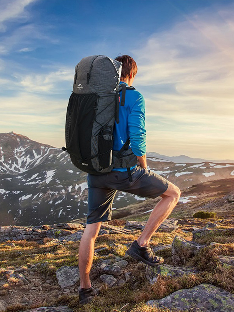 Рюкзак походный Naturehike Rock, 40л + 5л, черный/серый