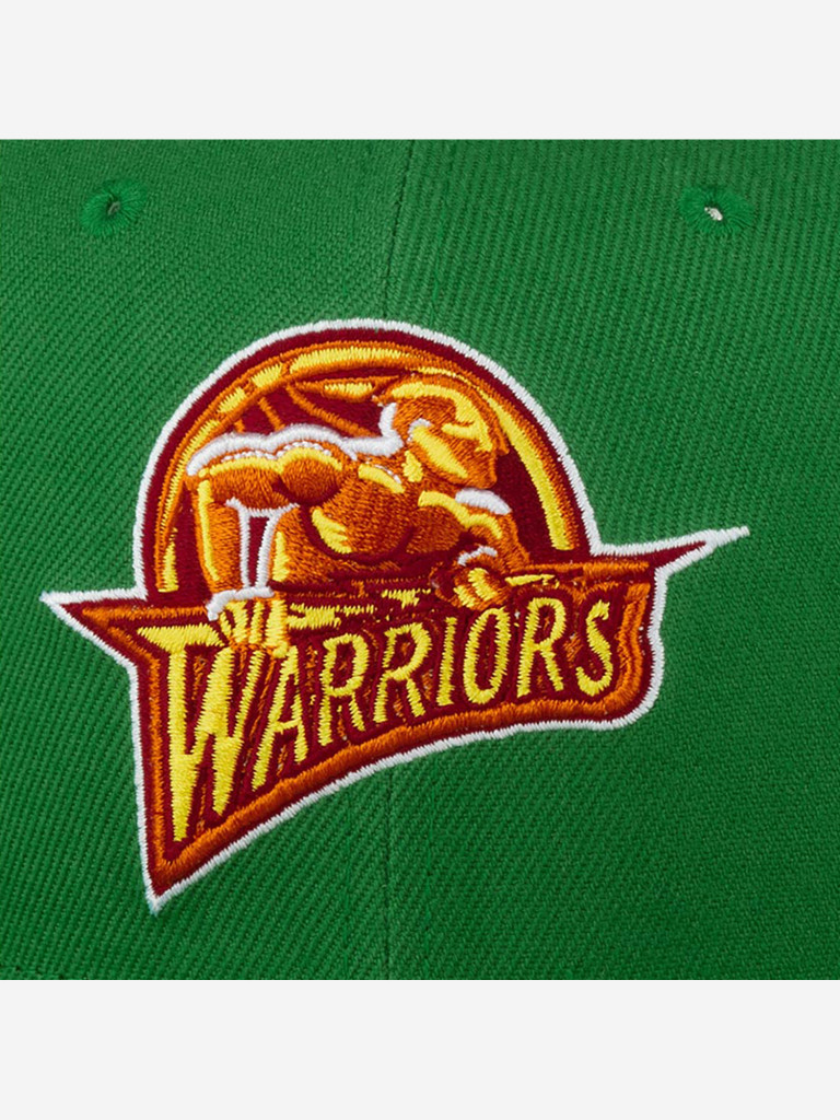 Бейсболка с прямым козырьком MITCHELL NESS 6HSSSH21296-GSWGREN Golden State Warriors NBA