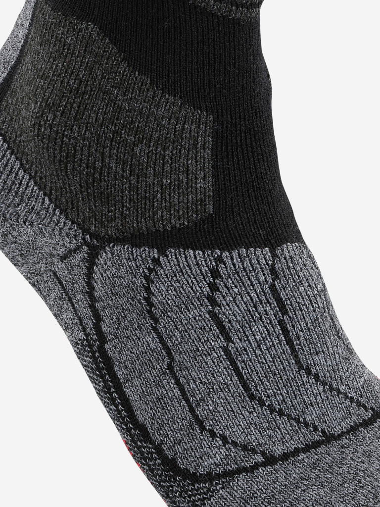 Мужские спортивные гольфы FALKE