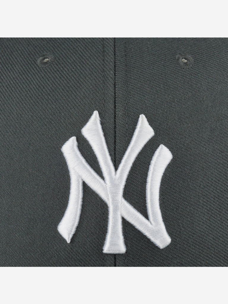Бейсболка 47 BRAND B-MVP17WBV-CCA New York Yankees MLB