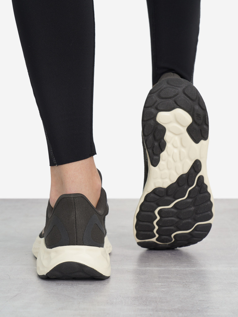 Кроссовки женские New Balance Arishi