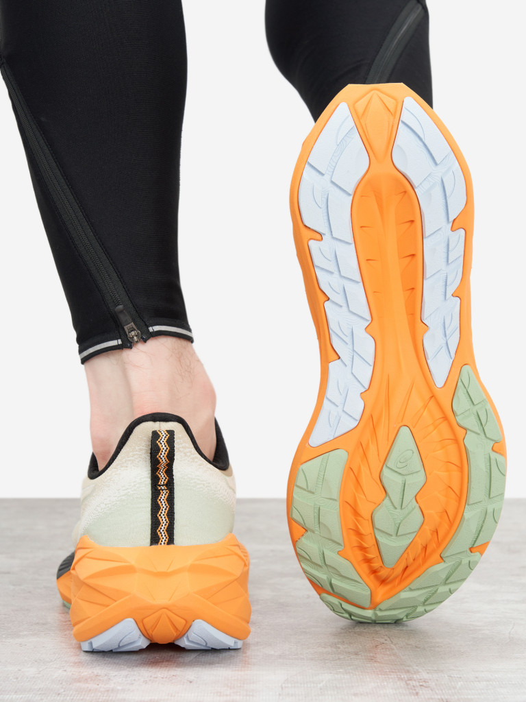 Кроссовки мужские ASICS Novablast 4 TR