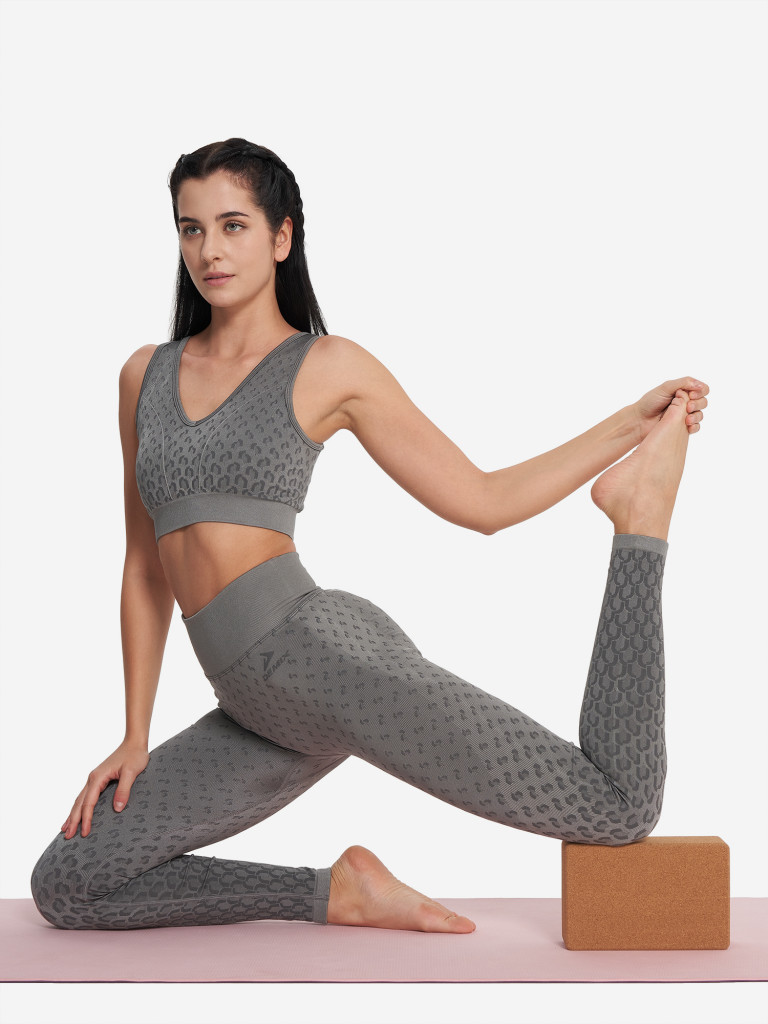 Легинсы женские Demix HighFlow Yoga Seamless Gfx