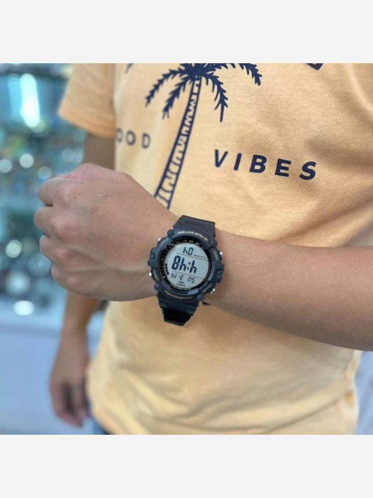 Спортивные часы CASIO ILLUMINATOR AE-1500WHX-1A