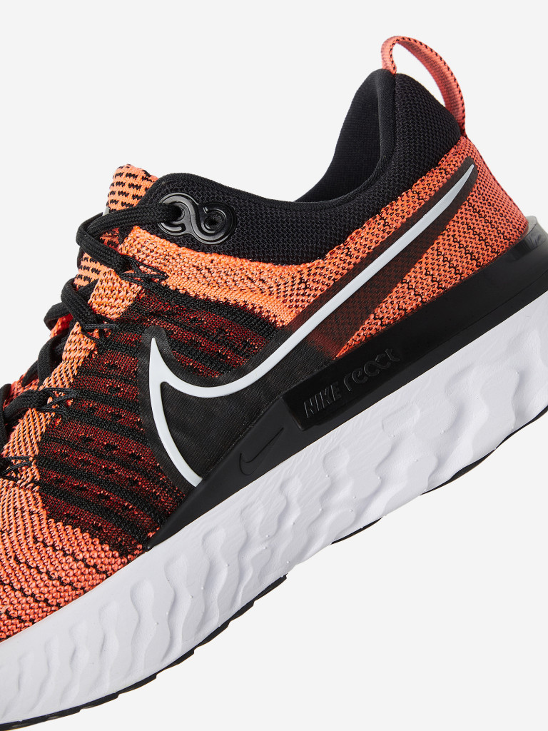 Кроссовки женские Nike React Infinity Run Flyknit 2