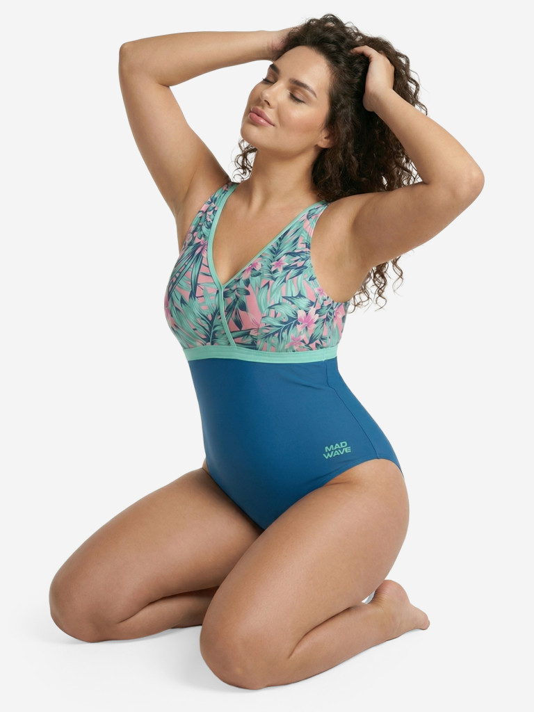 Купальник слитный женский Mad Wave Shape Anti-chlor