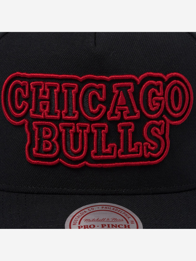 Бейсболка MITCHELL NESS HP12823-CBUBLCK Chicago Bulls NBA