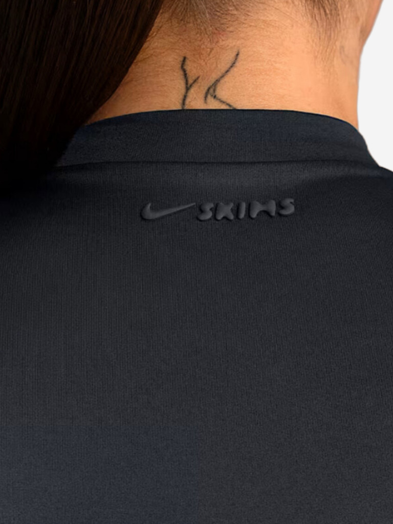 Футболка женская Nike SKIMS Shine