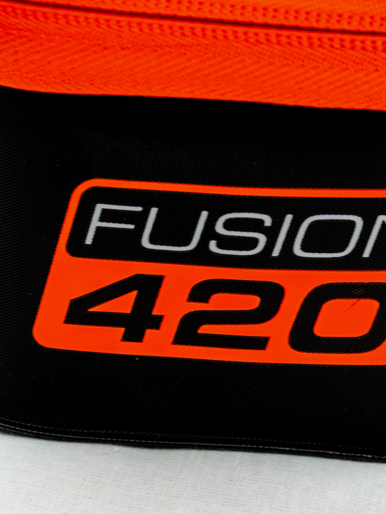 Емкость GURU Fusion 420 Long с крышкой