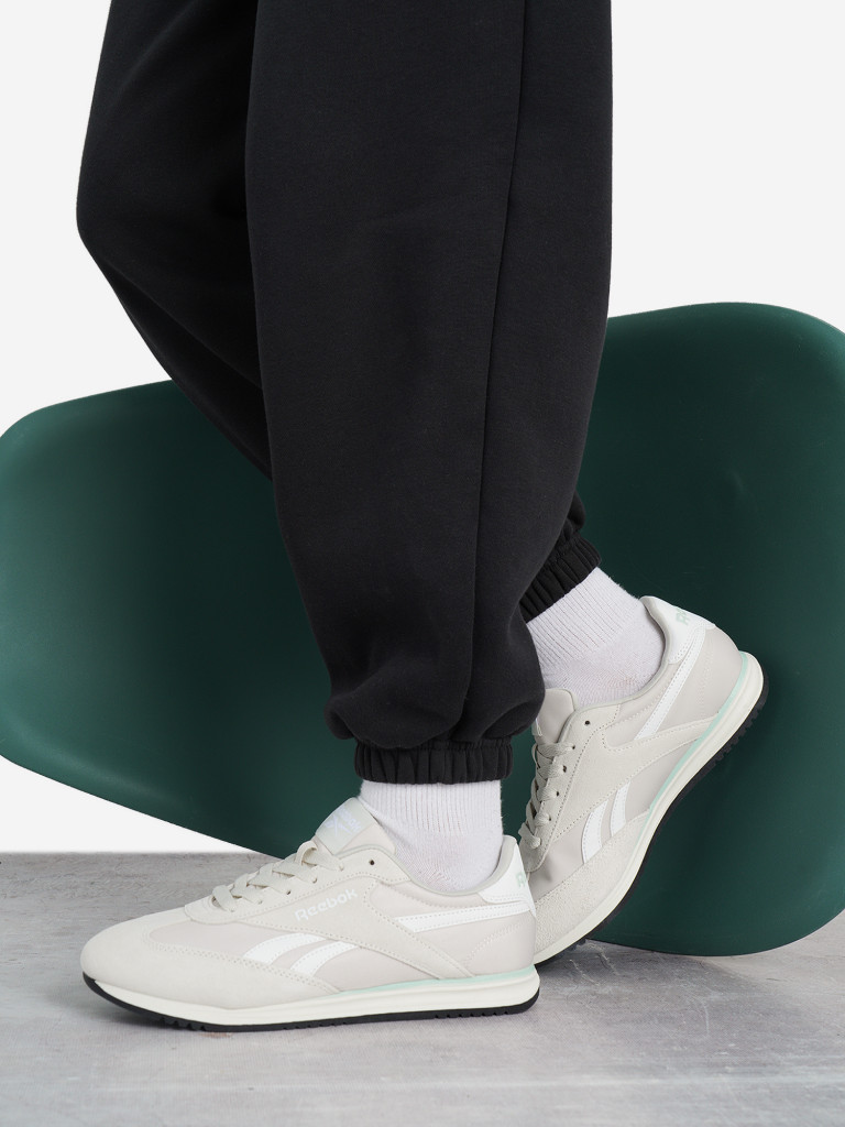 Кроссовки женские Reebok World 70