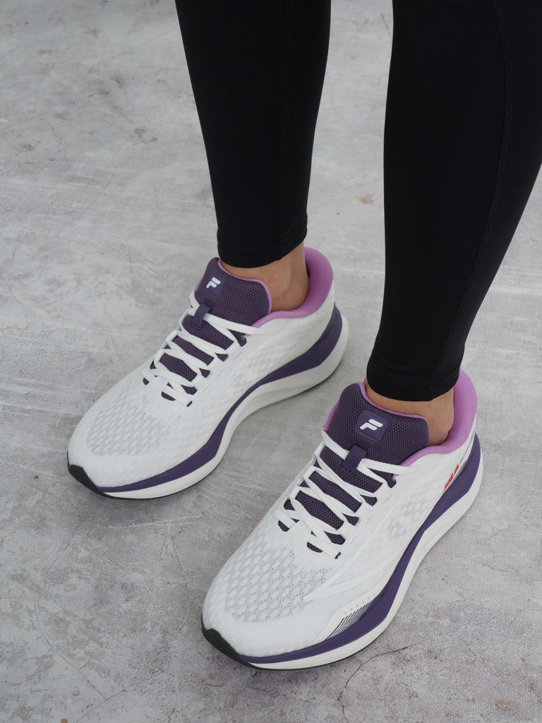 Кроссовки женские FILA Cloud Runner