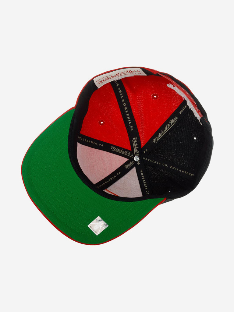 Бейсболка с прямым козырьком MITCHELL NESS HHSS2992-MHEYYPPPRED1 Miami Heat NBA