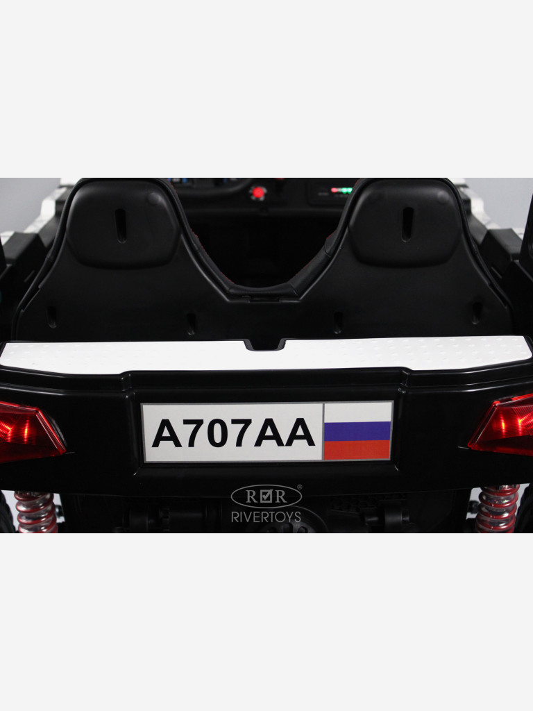 Детский электромобиль RIVERTOYS A707AA LUX NEW 4WD белый спайдер