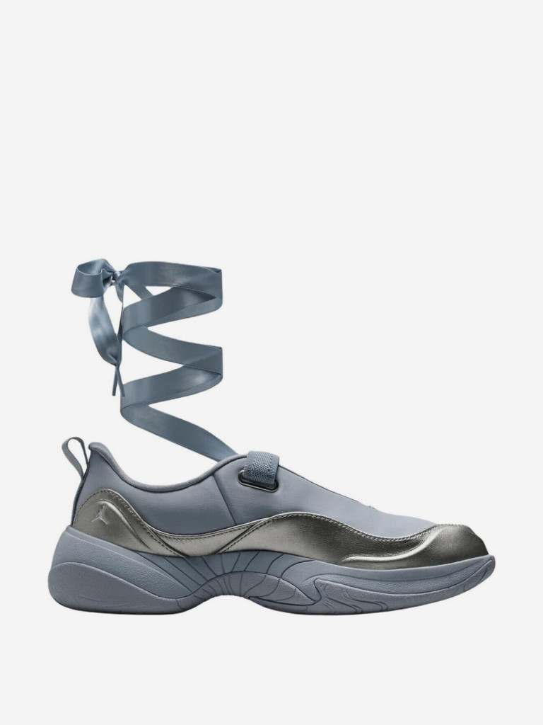 Кроссовки женские Jordan Pointe