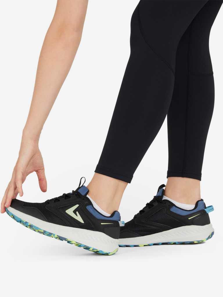 Кроссовки женские Demix Compact 4