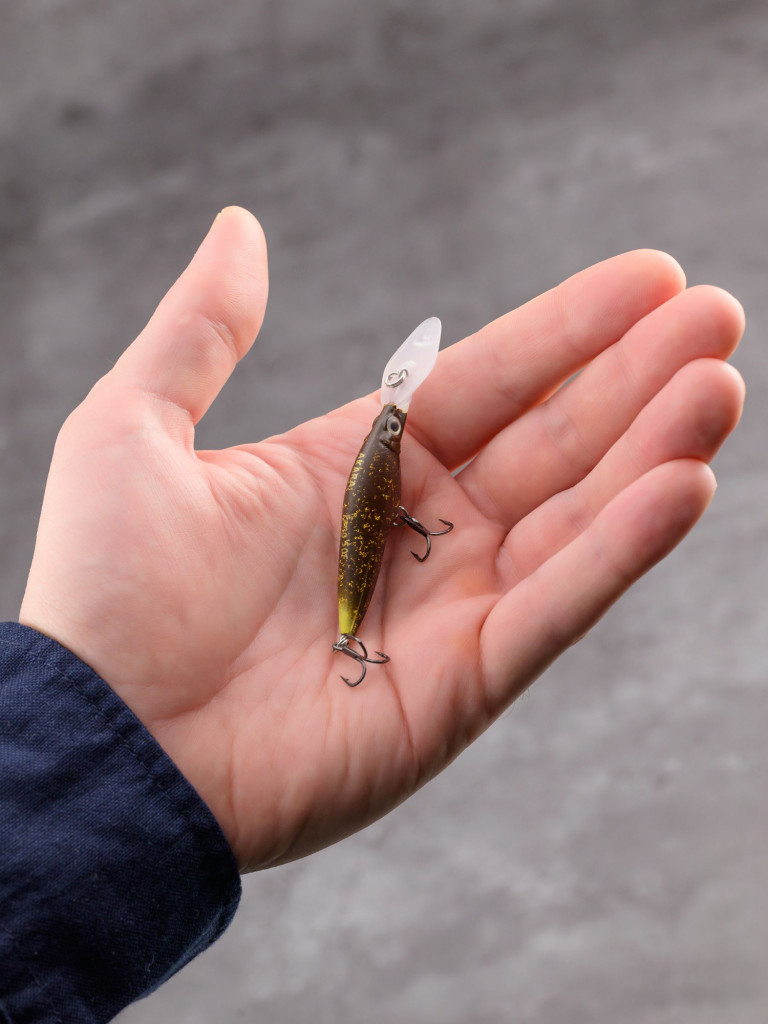 Воблер Akara Fang 50F минноу плавающий на окуня, голавля, форель 3,5гр A221