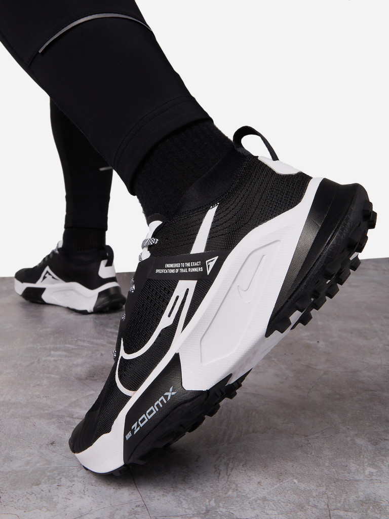 Кроссовки мужские Nike Zegama