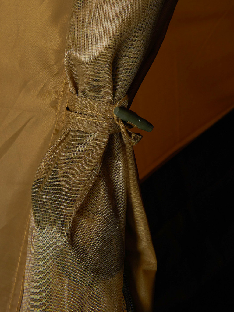 Палатка рыболовная 2-местная Geotech Burbot 2