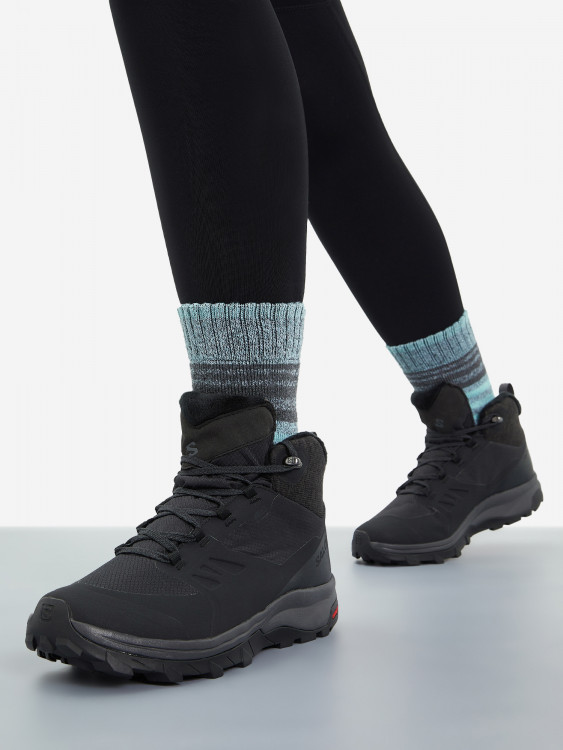 Ботинки утепленные женские Salomon Outsnap CSWP