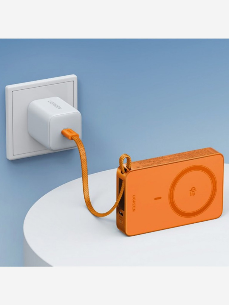 Внешний аккумулятор UGREEN PB773 (95083B) "MagFlow" 30W W-less 10000mAh Qi2.2 Power Bank&Built-in Cable (CCC) со встроенным кабелем USB-C