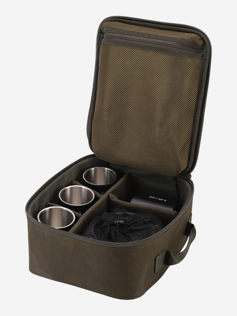 Набор посуды для четырех персон с чайником LOGIC CARP 4MAN MUGS & KETTLE DINNING SET