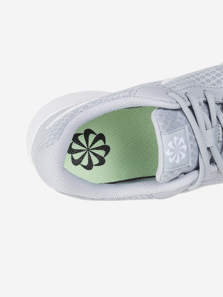 Кроссовки женские Nike Tanjun