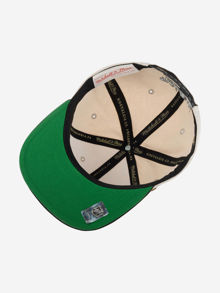 Бейсболка с прямым козырьком MITCHELL NESS 6HSSSH22085-BBNOFWH Boston Bruins NHL (бежевый)